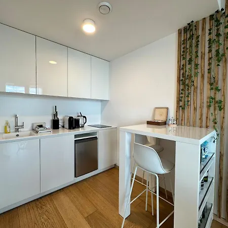 Apartment 2 In The Downtown Bratislava